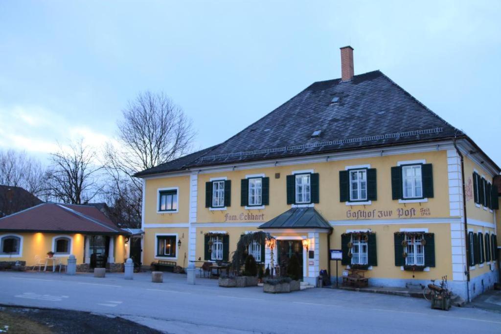 Gasthof Zur Post Soding Exterior photo